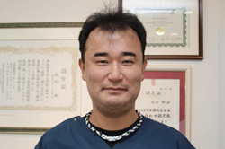 院長 : 高村　剛